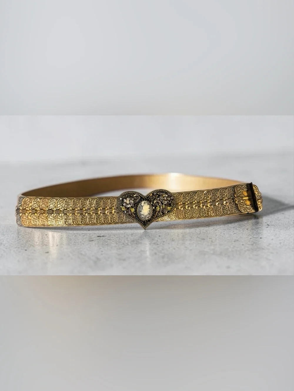 Vintage-Inspired Gold Heart Belt with Floral Cameo